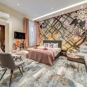 budapest-magic-exotic-in-downtown.inbudapesthotels.com/